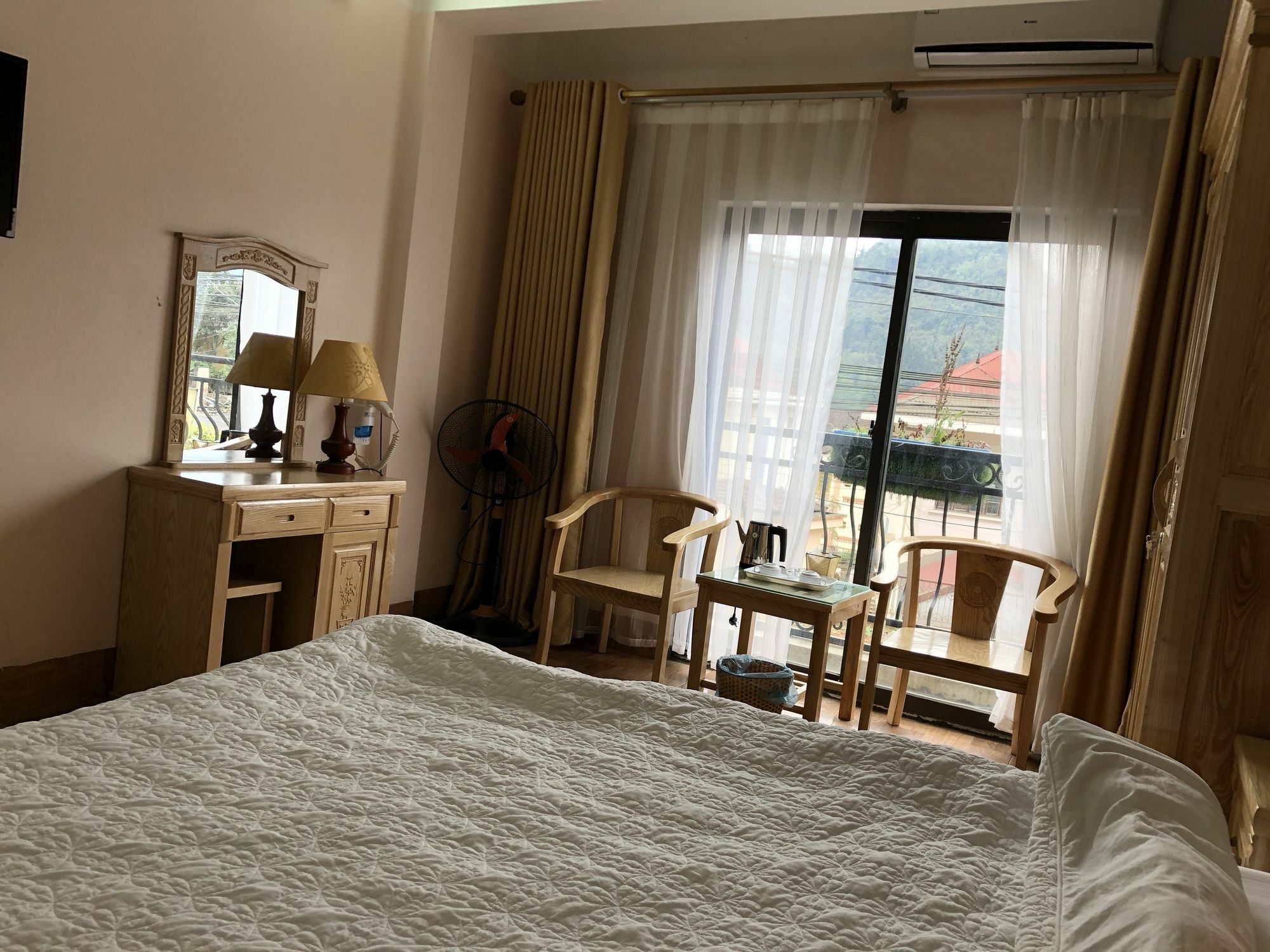 Dh Sa Pa Hotel Eksteriør billede